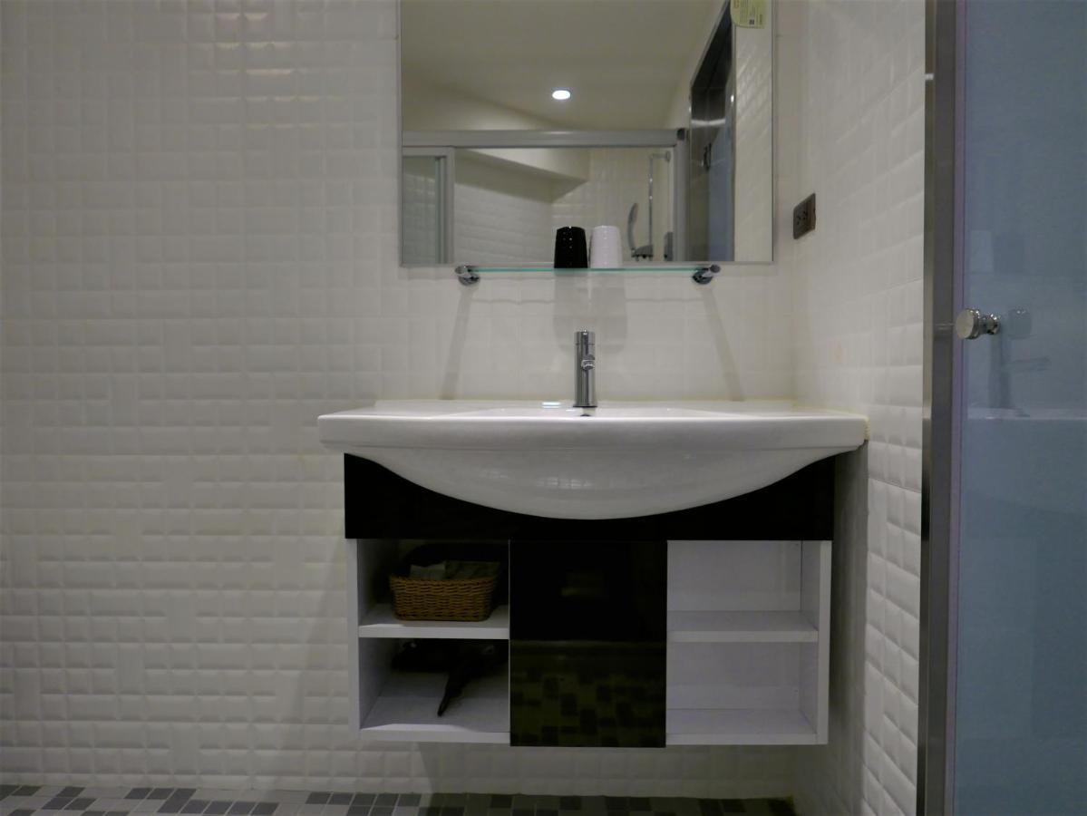 Ours Inn II Taipei Extérieur photo