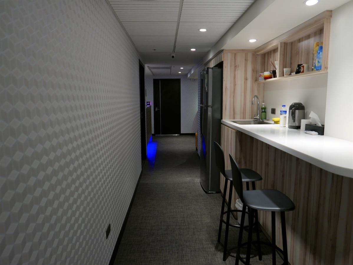 Ours Inn II Taipei Extérieur photo