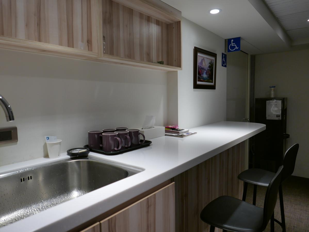 Ours Inn II Taipei Extérieur photo