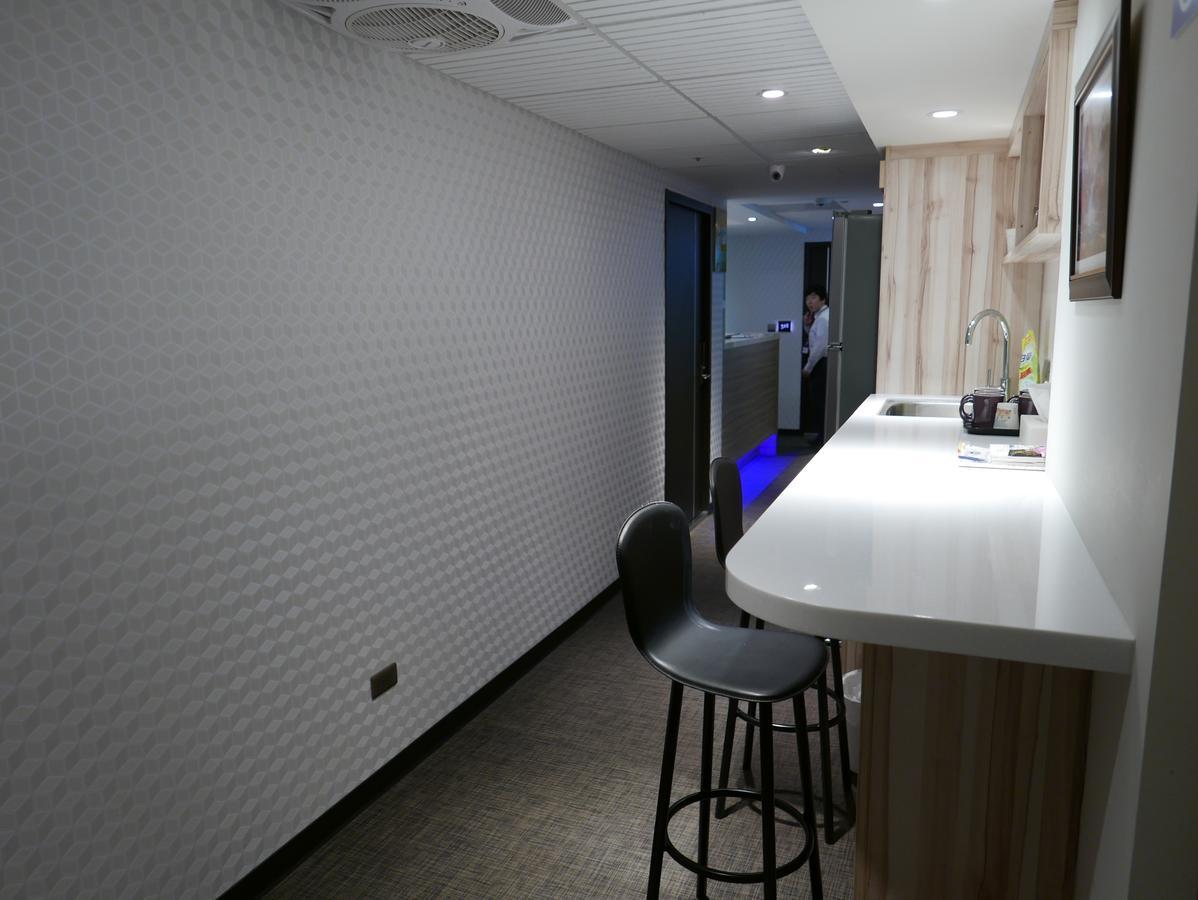 Ours Inn II Taipei Extérieur photo
